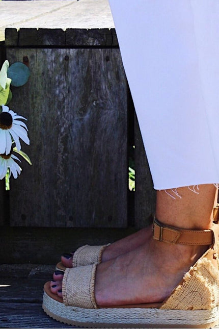 Entrudo | Chama Sandals with jute