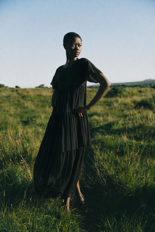 A Perfect Nomad | Dress Her Own Hero
