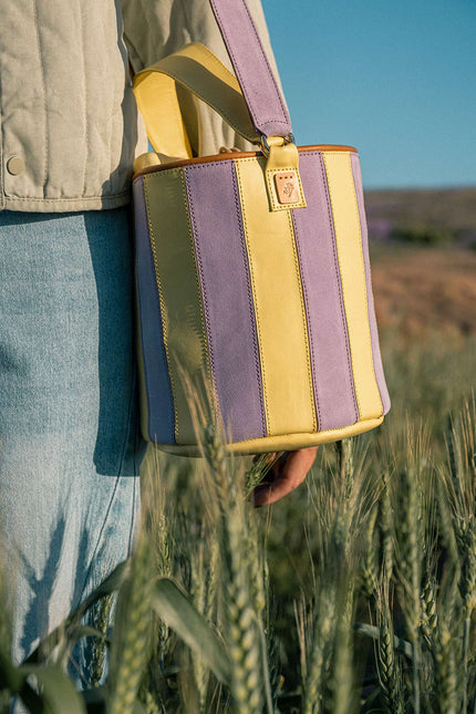 bolso de piel tambour circus malva modelo flores Fuerteventrua 2
