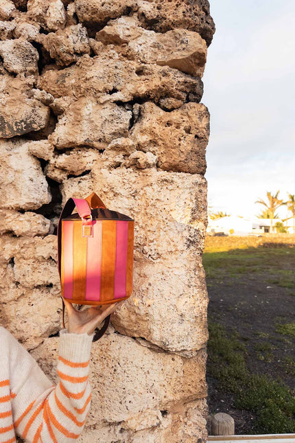 bolso de piel tambour circus buganvilla pueblo majorero fuerteventura 3
