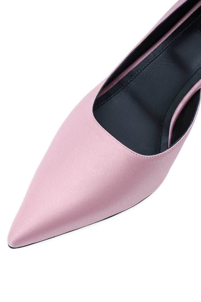 Dusty pink satin stilettos with pointed toe 