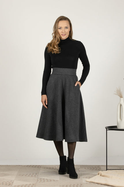 Comfortable high waist wool skirt