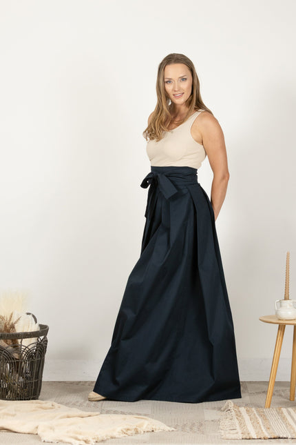 Nikka Place | Dark Blue High Waist Pleated Maxi Skirt