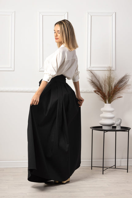 Nikka Place | Elegant Black High Waist Pleated Maxi Skirt