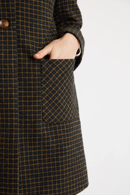 Dryden Warwick Check Coat - Detail 2