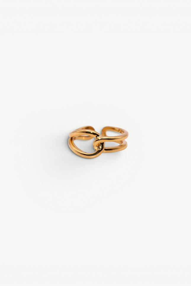 Miss Cecilia | Classic Knot Ring