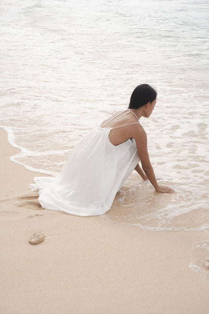 A Perfect Nomad | PEPONI DRESS