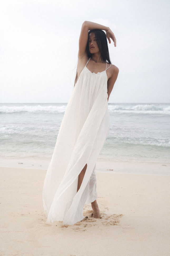 A Perfect Nomad | PEPONI DRESS