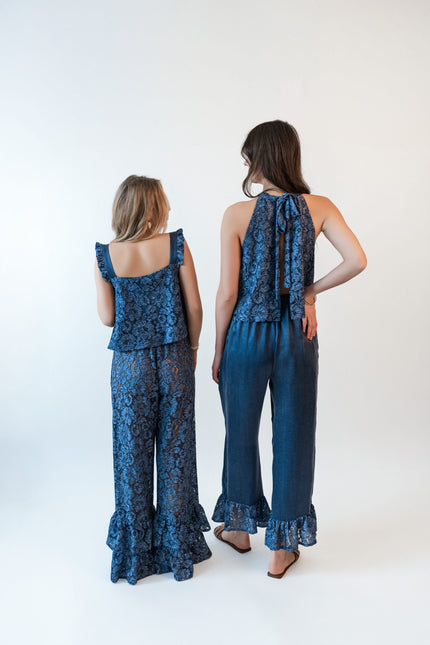 Maoconcept | Top halter z granatowej koronki