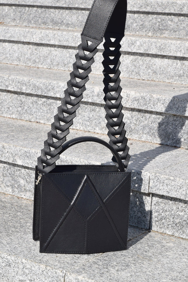 Gerda Retter Design | Facet Crossbody bag with handle and venice strap