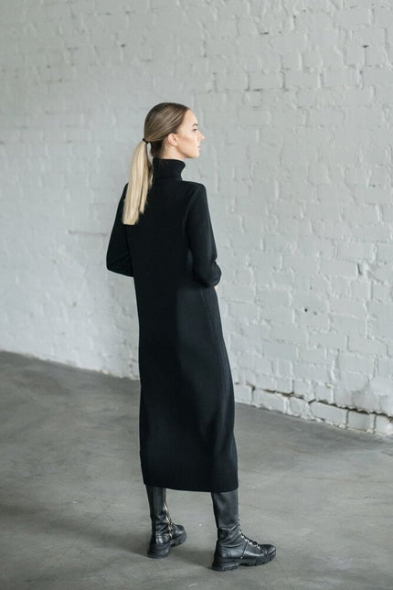 Monala | Turtleneck Knitted Merino Wool Sweater Dress in Black