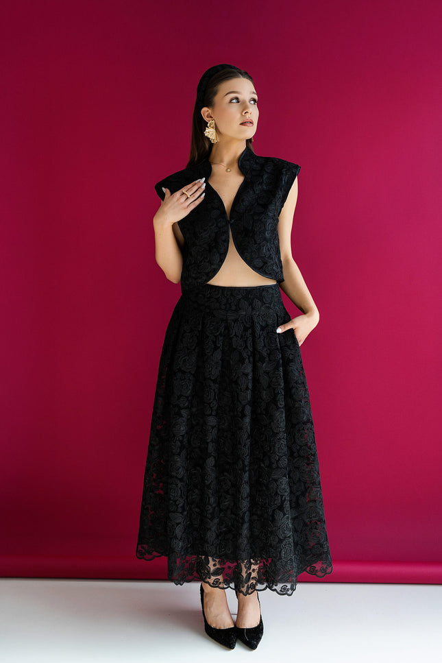 Maoconcept | Short black lace vest