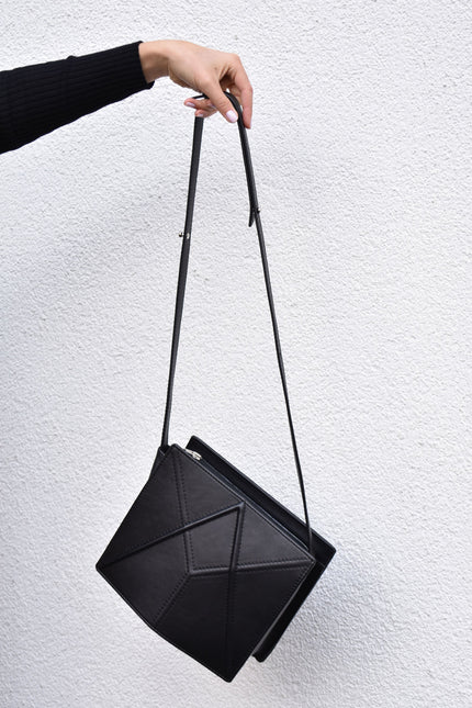 Gerda Retter Design | Facet Shoulder bag