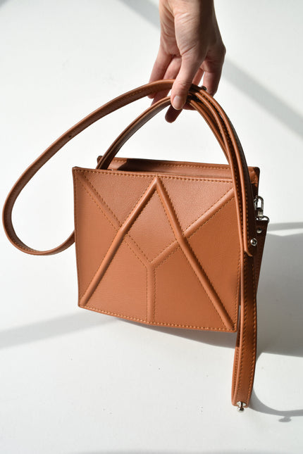 Gerda Retter Design | Facet Crossbody bag with handle