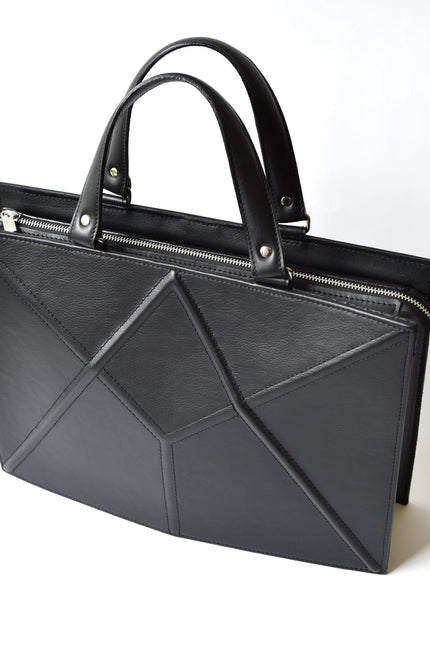 Gerda Retter Design | Facet Shoulder bag for laptop