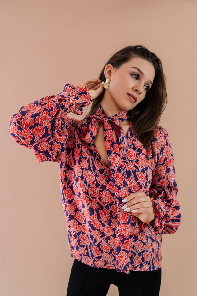 Maoconcept | Cupro shirt with a red floral print and a bow tie detail