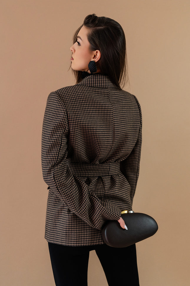 Maoconcept | Woolen houndstooth blazer with a belt