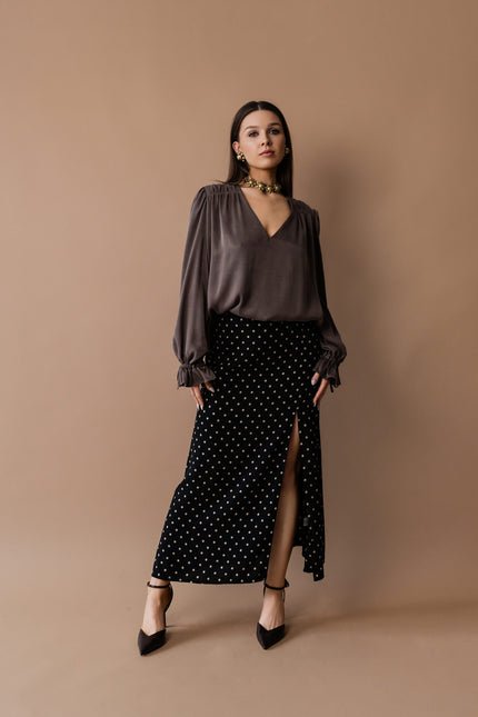 Maoconcept | Black polka-dot midi skirt with a slit