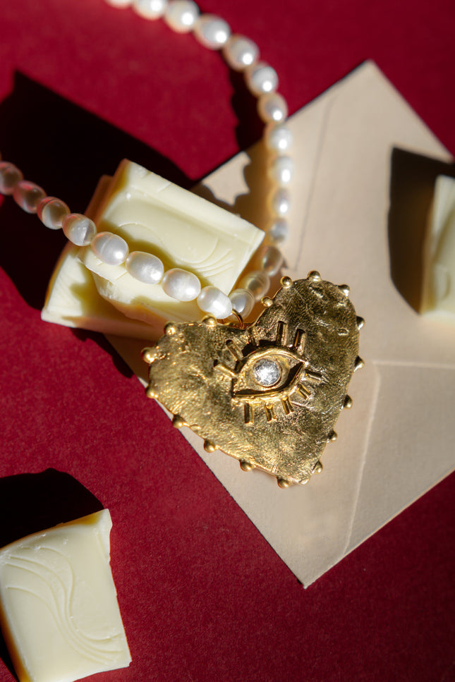 Pezi Jewellery | Eros big heart margarita necklace