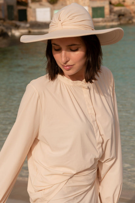 Kalani sunwear I Milano UV Blouse Nude