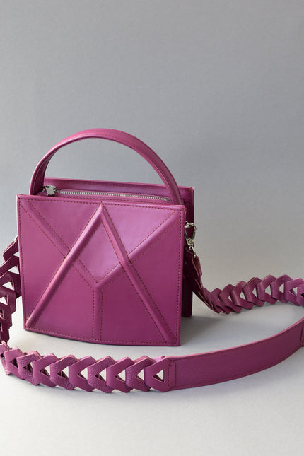 Gerda Retter Design | Facet Crossbody bag with handle