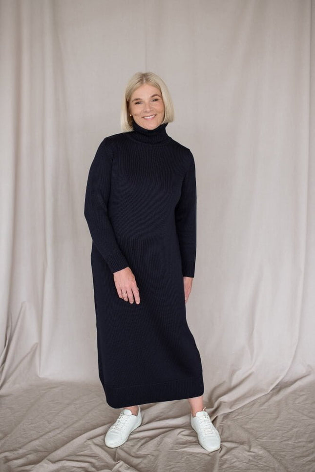 Monala | Turtleneck Knitted Merino Wool Sweater Dress in Dark Blue