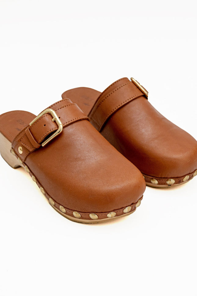 Entrudo | Platform Clogs Briffa x Entrudo camel