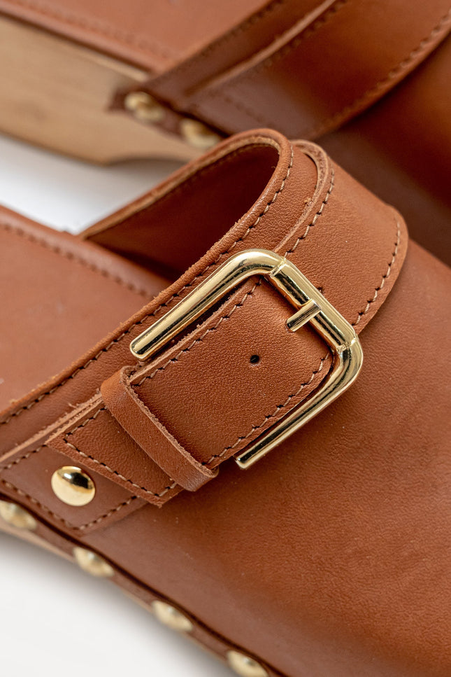 Entrudo | Platform Clogs Briffa x Entrudo camel