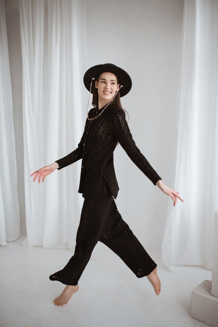 Monala | Merino wool lace knit pants