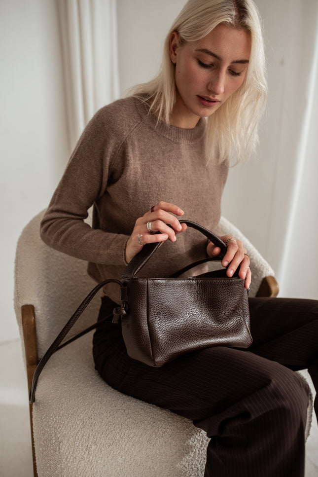 Lava Flow | Crossbody bag Meru