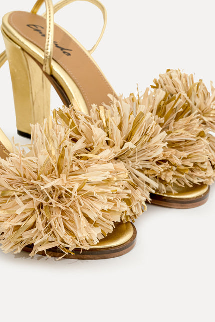 Entrudo | Sandals Lalim with flowers