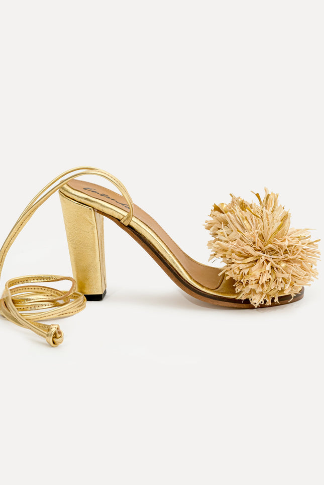 Entrudo | Sandals Lalim with flowers