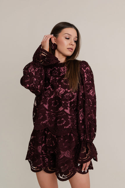 Maoconcept | Burgundy lace shorts