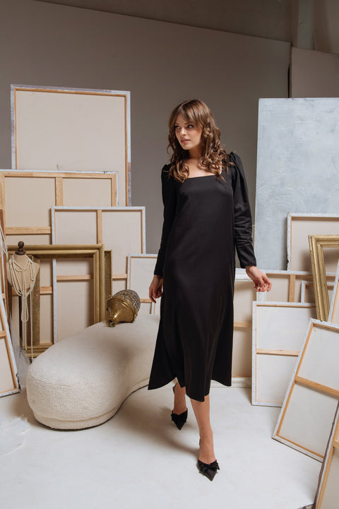 RainSisters | Backless Dress in Black | Dark Muse