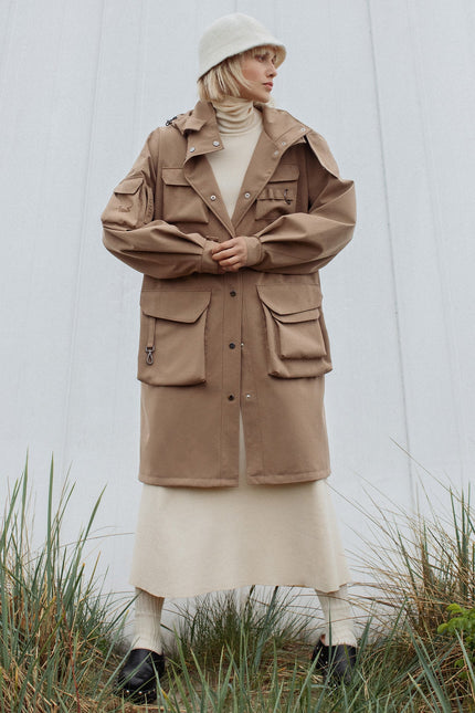 Ducktail Rainwear | SAND MARILA RAINCOAT