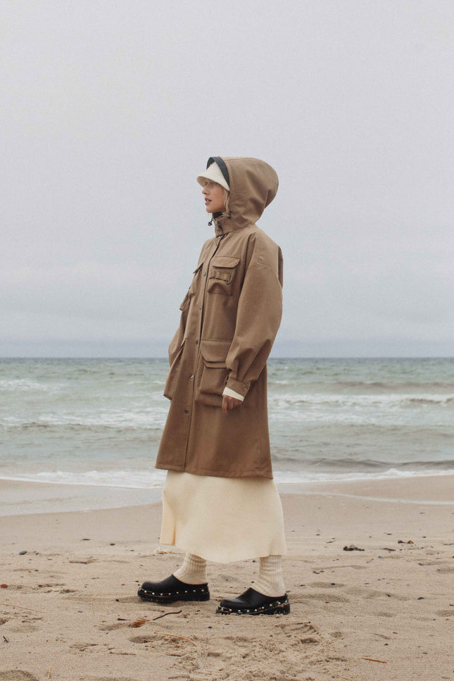 Ducktail Rainwear | SAND MARILA RAINCOAT