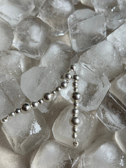 Pas de Marque | 925 sterling silver earrings La Chenille