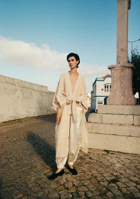A Perfect Nomad | Kimono Raw