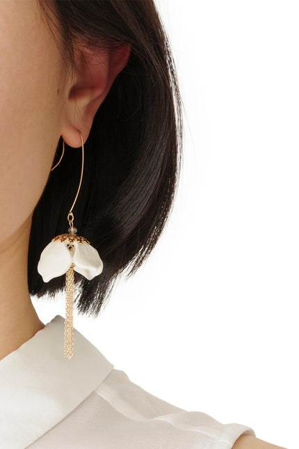 Poporcelain | Snowdrop Flower Tassel Drop Earrings