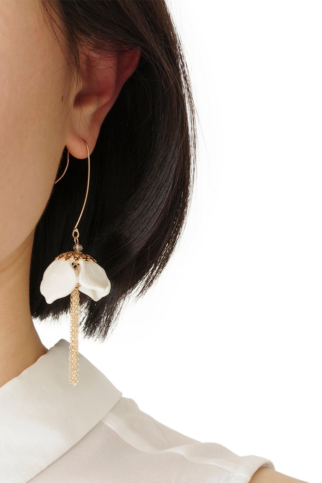 Poporcelain | Snowdrop Flower Tassel Drop Earrings