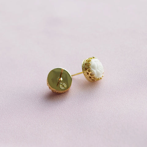 Poporcelain | Rose Studs