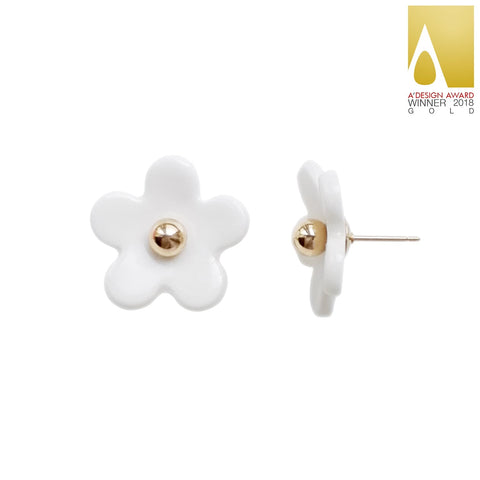 Poporcelain | Everyday Daisy Studs