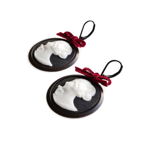 Poporcelain | Dark Romance Goddess Round Cameo Drop Earrings