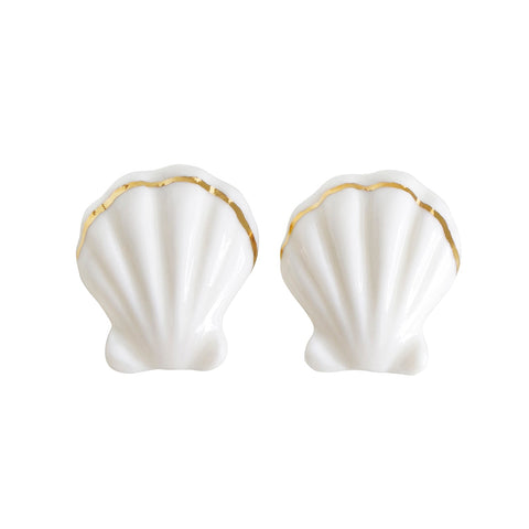 Poporcelain | Clam Shell Clip-On Studs
