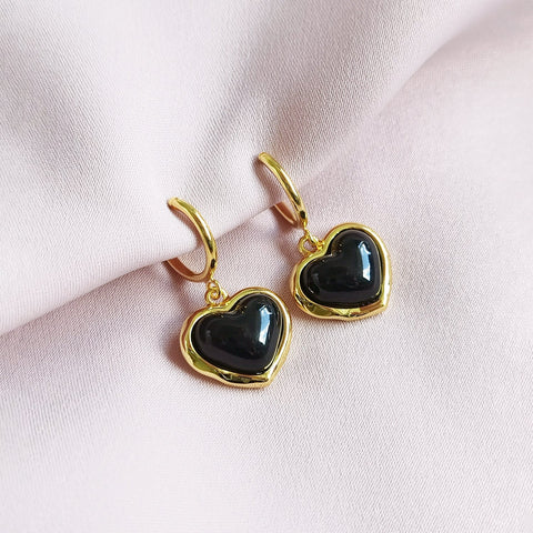 Poporcelain | Black Heart Clip-On Hoop Earrings