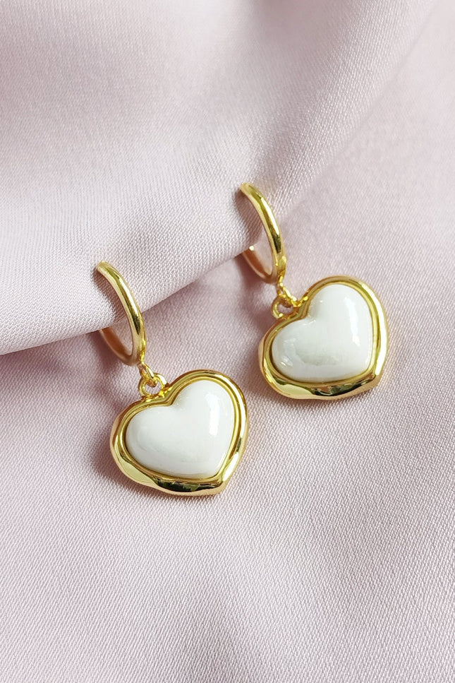 Poporcelain | Pearly White Heart Clip-On Hoop Earrings