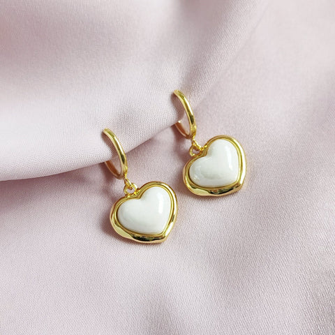 Poporcelain | Pearly White Heart Clip-On Hoop Earrings