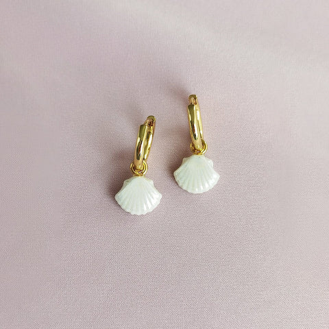 Poporcelain | Mini Porcelain Seashell Earrings