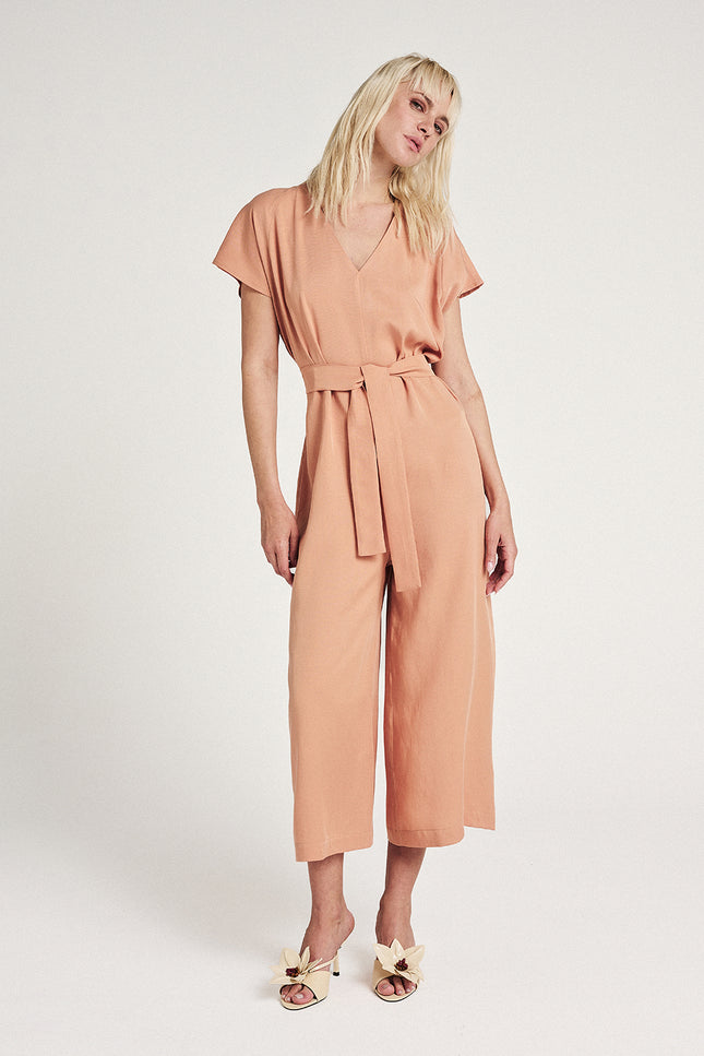 Elizabeth LaGre | Morelowy kombinezon