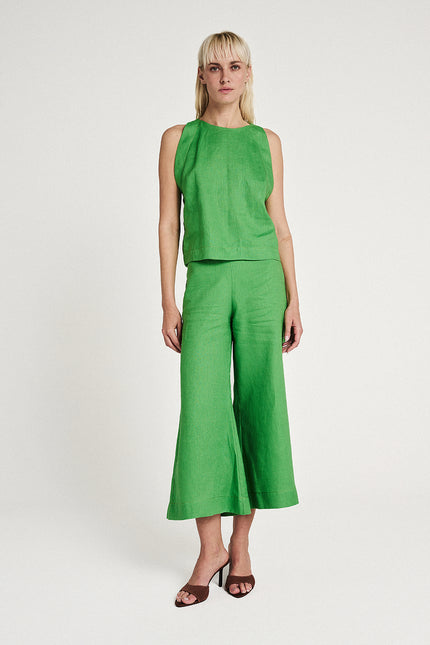 Elizabeth LaGre | Green Linen Flared Cropped Trousers